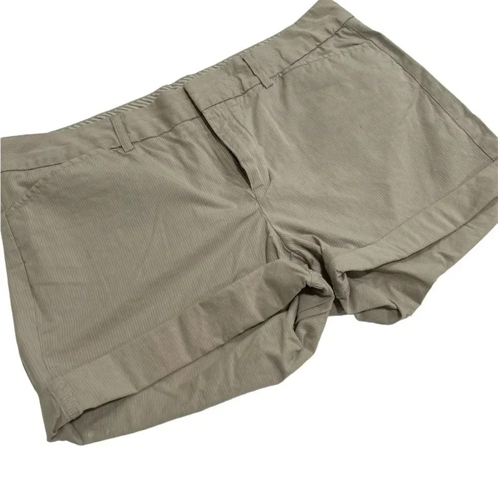 Gap shorts